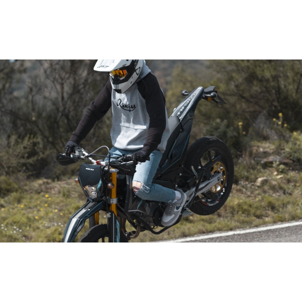 Moto Rieju MRT SM Pro 50cc - Une moto haut de gamme