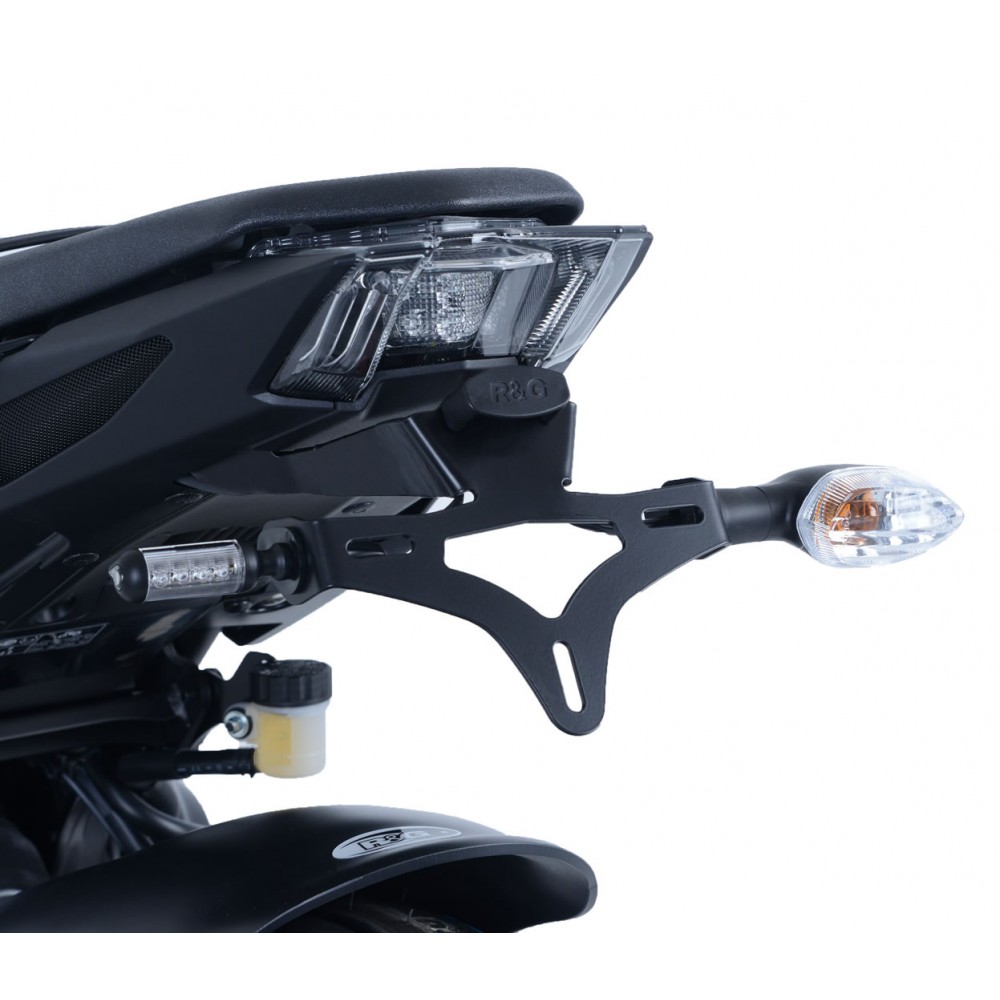 Support de plaque d'immatriculation SIDE Moto Barracuda spécifique pour  YAMAHA MT-09 de 2017-2019 Vente en Ligne 